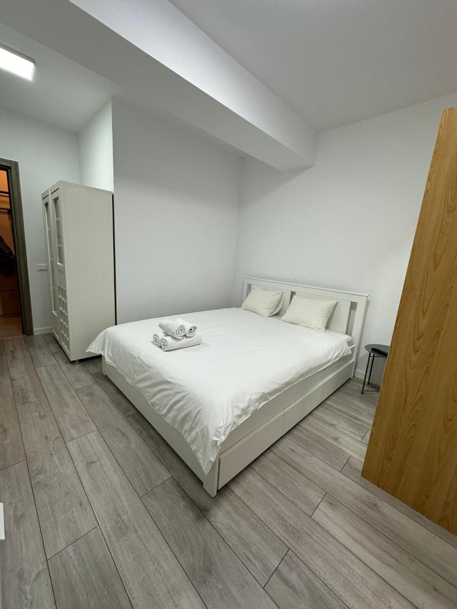 Catedral Apartment Bukarest Kültér fotó