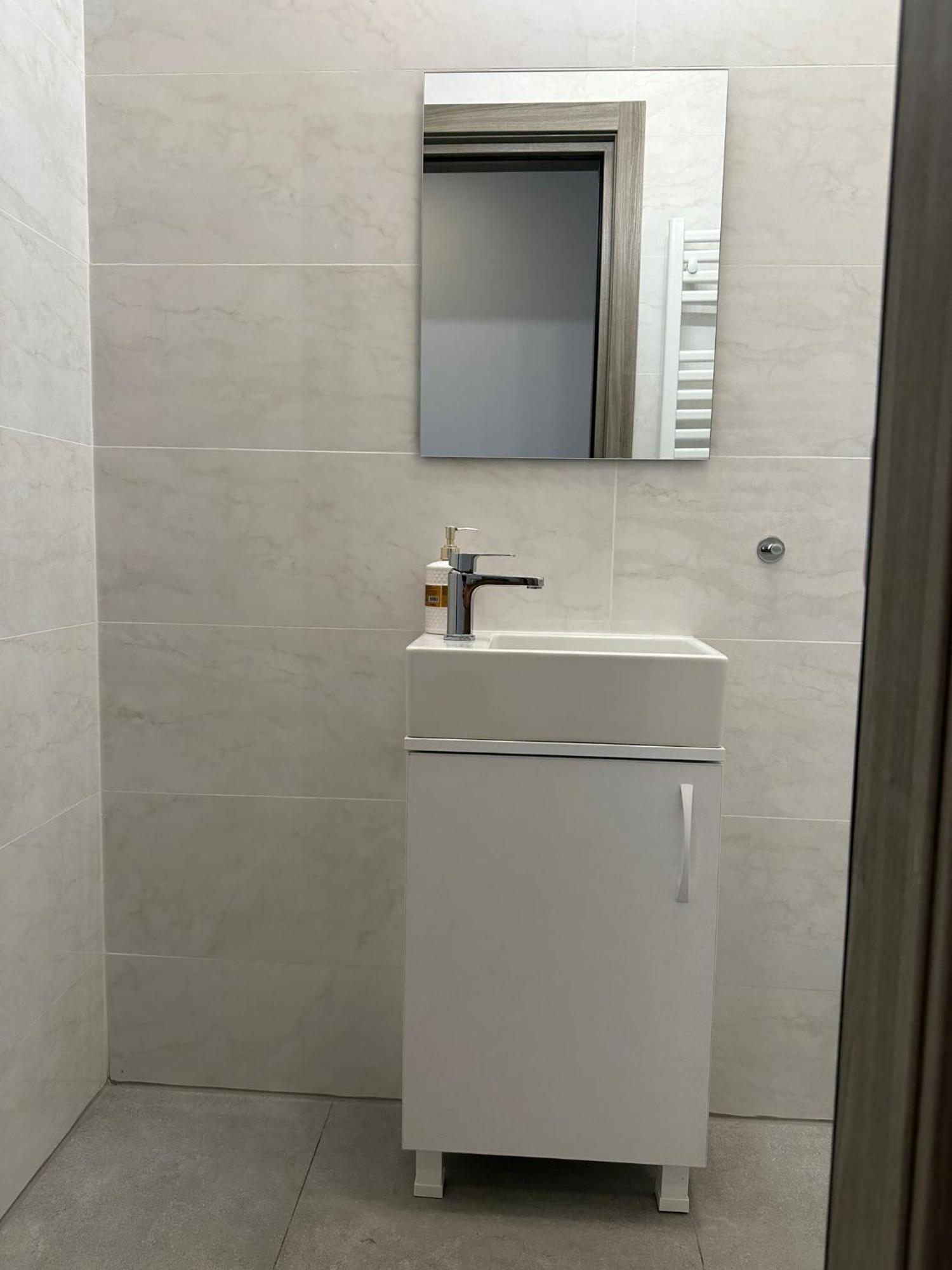 Catedral Apartment Bukarest Kültér fotó
